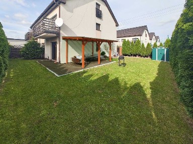 Mieszkanie 3 pokoje 60m², OGRÓD 190m², GARAŻ, 10 km od Wrocławia.