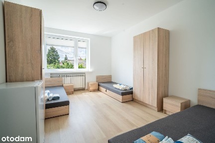 8 pokoi Bielsk Podlaski Centrum Dom dla pracowników 27 osób