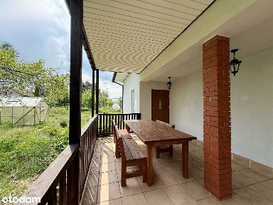 Całoroczny dom nad jeziorem | Doskonała lokalizacja w centrum Polski