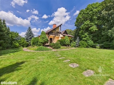 Piekny dom z dostępem do strumyka! 22a działka!