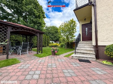 Dom bardzo blisko jeziora, dodatkowy lokal do prowadzenia działalności