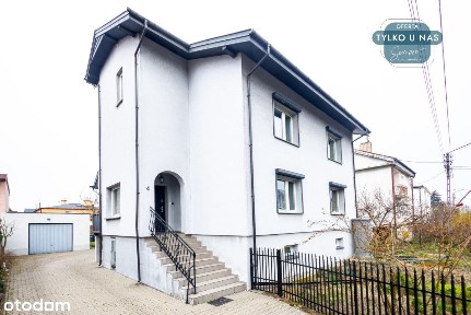 Uroczy dom z ogrodem w spokojnej okolicy