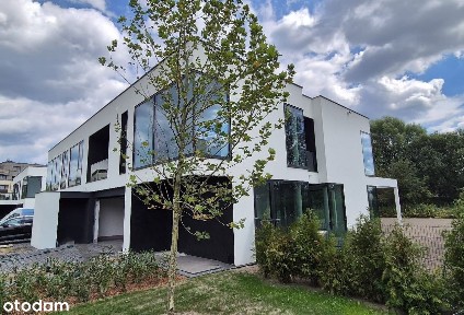 Rezydencja z prywatnym ogrodem - Art Garden Wilanów