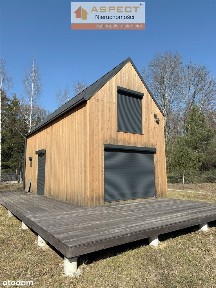 Idealny dom przy lesie i rzece