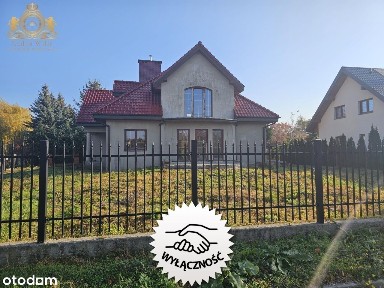 Dom 300M 2 Działka 1000 M2 -Duchnice Ul Tuwima - O
