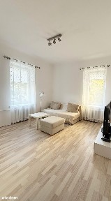 Jasne, wysokie mieszkanie 60 m² w kamienicy - Wola, Al. Jana Pawła II