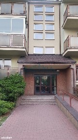 Mieszkanie z dużym balkonem i miejscem postojowym