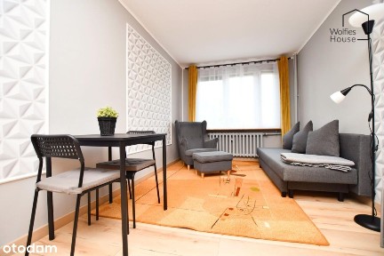 Studio | Bieńczyce | Nowa Huta | Po Remoncie | Eng