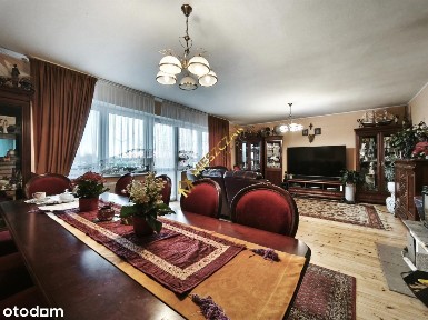 Dom wolnostojący w Karwicach.