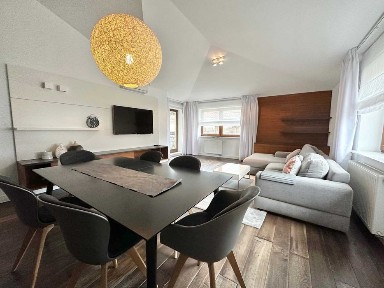 4 Pokoje/2 Miejsca Parkingowe/Wilanów/ul. Zaściankowa