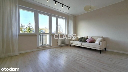 M-4, balkon, miejsce parkingowe.