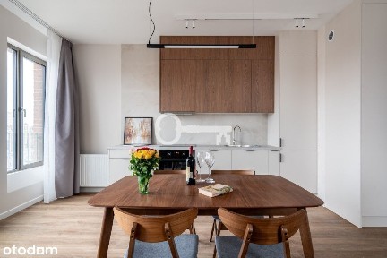 Apartament z frontowym widokiem na rzękę Motława