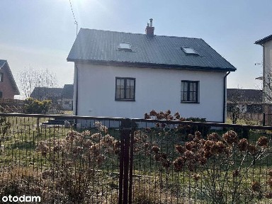 Siedlisko z domem 100m2 oraz działką 4815m2