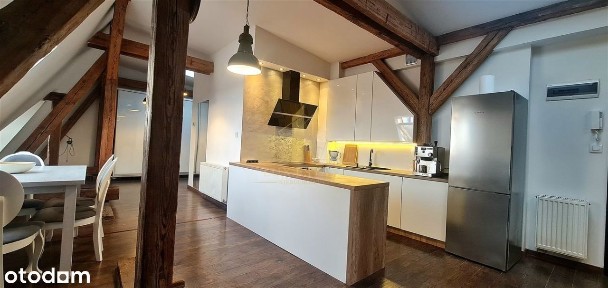 Wysoki Standard Wykończenia / Klimatyzacja