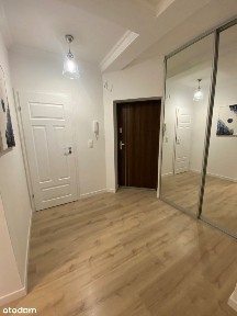 Przestronne mieszkanie do wynajęcia.
