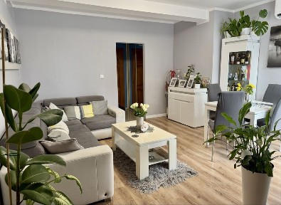 Mieszkanie 3pok, 2 balkony, garaż z komorka 88m2, Skarbimierz-Osiedle