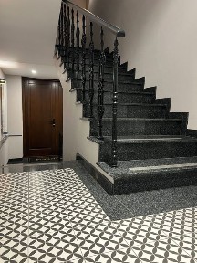 Sprzedam Kamienicę na zamojskiej starowce