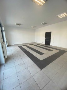 Wynajmę Lokal Usługowy Legionowo 50m2