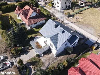 Dom o pow. 208 mkw w centrum Węgierskiej - Górki.