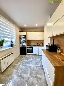 Dom w cichej i spokojnej okolicy z dużą działką