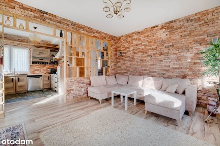 Przestronny dom z ogrodem i garażem!