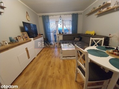 2 pokoje, rozkładowe z balkonem na dwa pokoje!