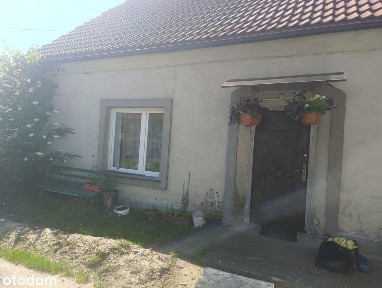 Dom z ogrodem Mościsko