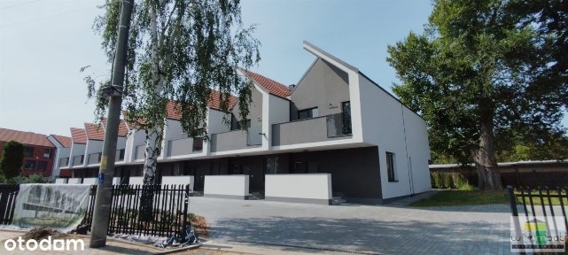 Dom szeregowy na sprzedaż w Świdnicy.