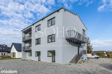 Aktualne Studio Brzezie Wykończone Do Wejścia