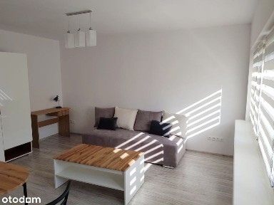 Mieszkanie - 2 pokoje, 37 m², po remoncie.