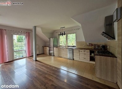 Do wynajmu całe piętro domu 100m2 Myślenicka