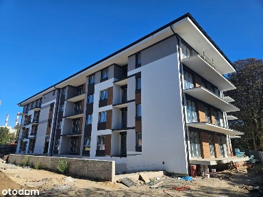 Mieszkanie trzypokojowe z możliwością wydzielenia widnej kuchni.