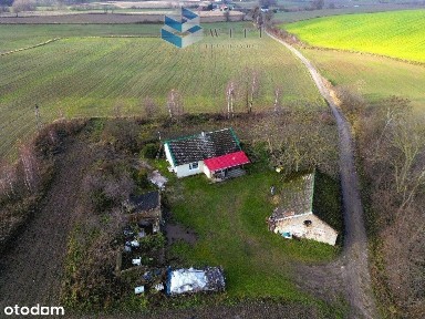 Dom na dużej działce 5200 m2, w otoczeniu ciszy.