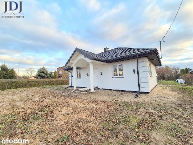 Atrakcyjny parterowy dom 77 m2, działka 10 ar.