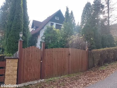 Dom całoroczny w Żywcu.