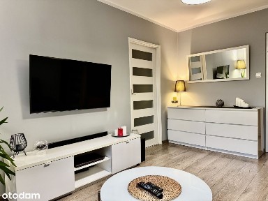 Wyposażone 3 Pokoje Z Balkonem I Windą