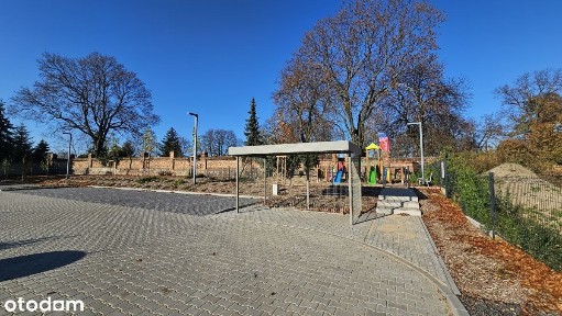 Mieszkanie (43 mkw.) 2-pokoje, balkon, winda