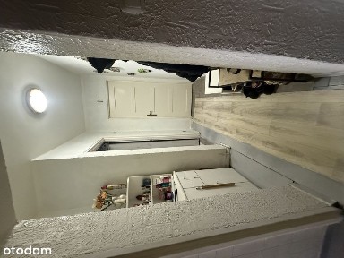 Przytulne mieszkanie w malowniczej okolicy.