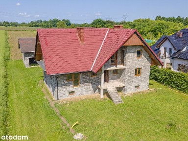 Okazały dom, z dużą działką, bez prowizji