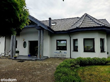 Piękny Dom w Pniewach