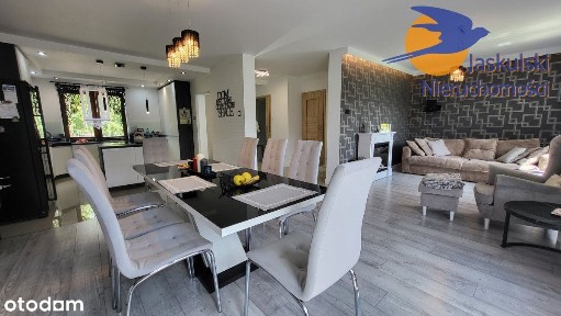 Własny staw, ogrzewanie gazowe.