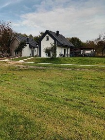 Dom z potencjalem nad jez.Krzemień, pomost, domki,przestrzeń i spokój