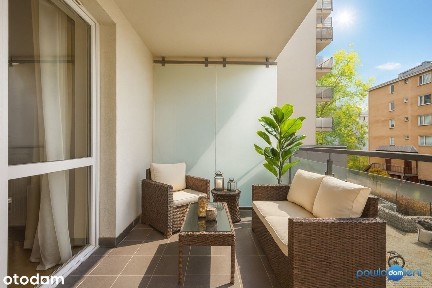 Przestronne mieszkanie z dużą loggią przy Metrze Szwedzka