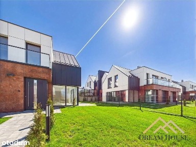 Zamieszkaj z rodziną w urokliwym miejscu przy lesi