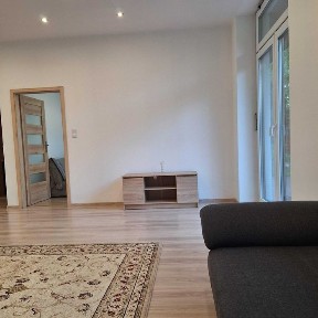 Dom mieszkalny w centrum Płońska wynajmę