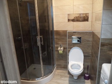 Kawalerka z miejscem postojowym oraz komórką lokatorską