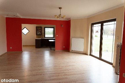 Dom w zabudowie bliźniaczej, w spokojnej okolicy, bez posredników