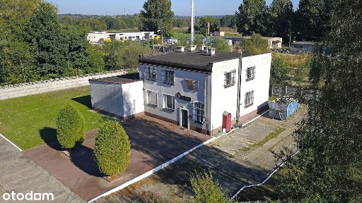 Miejsce dla Twojego biznesu - duży plac, garaże, gotowy obiekt