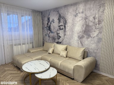 Rezerwacja Wynajmę trzypokojowe mieszkanie w centrum Jagiellońska