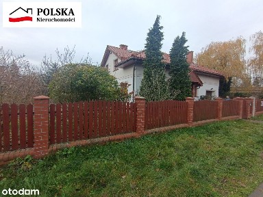 Rodzinny dom z możliwościami - świetna lokalizacja